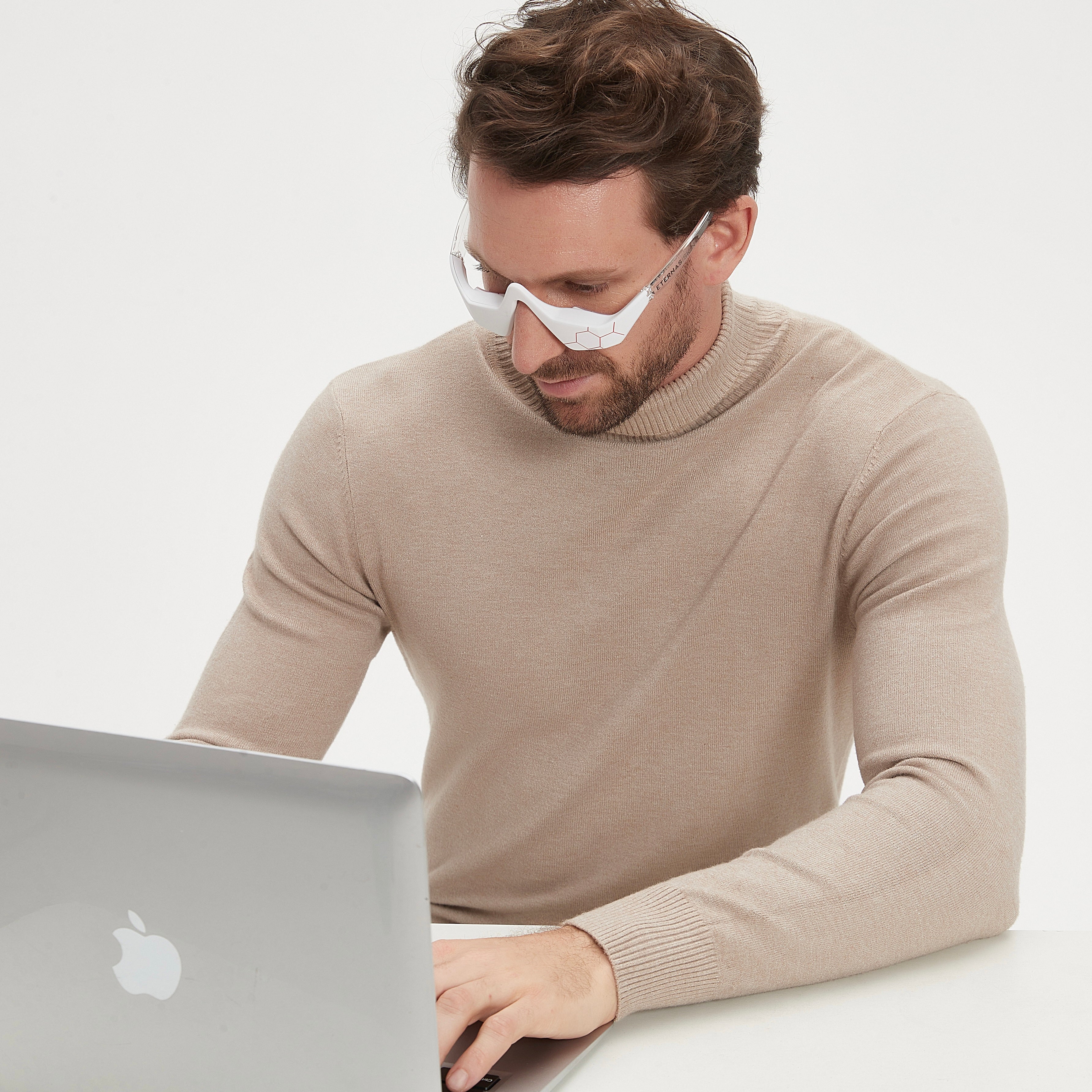 Reparador Bolsas y Ojeras con LED y Microcorriente