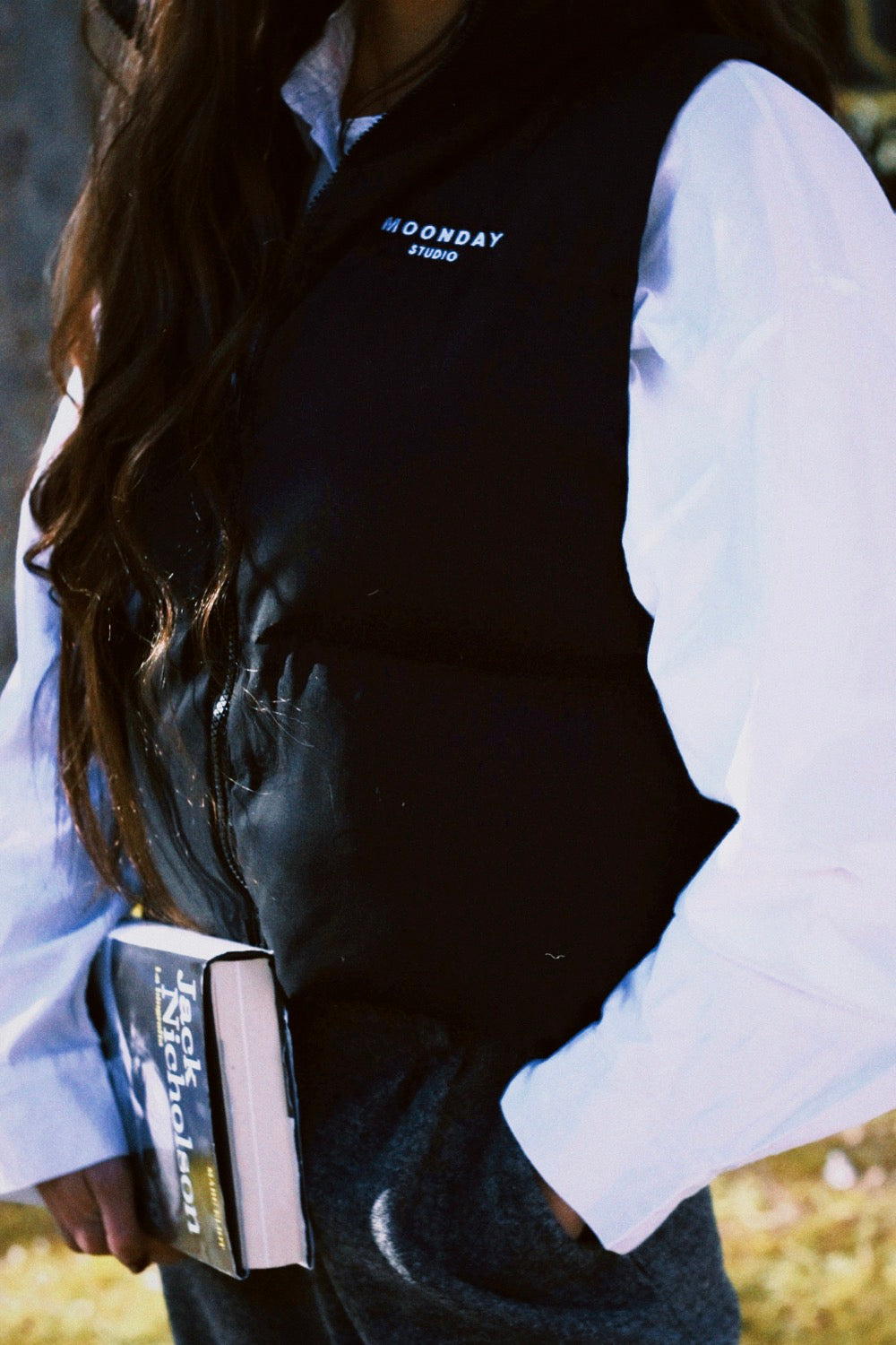 Chaleco Studio 04 – estilo moderno y confort diario 🖤