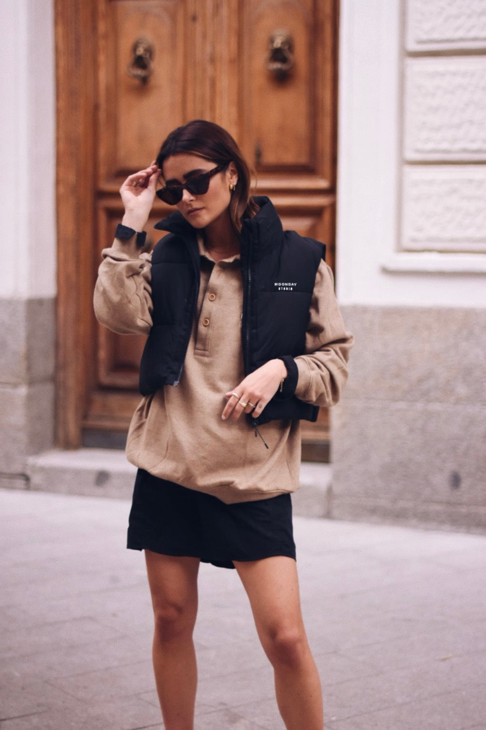 Chaleco Studio 04 – estilo moderno y confort diario 🖤