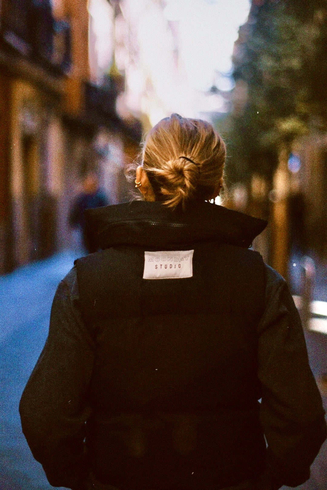 Chaleco Studio 04 – estilo moderno y confort diario 🖤