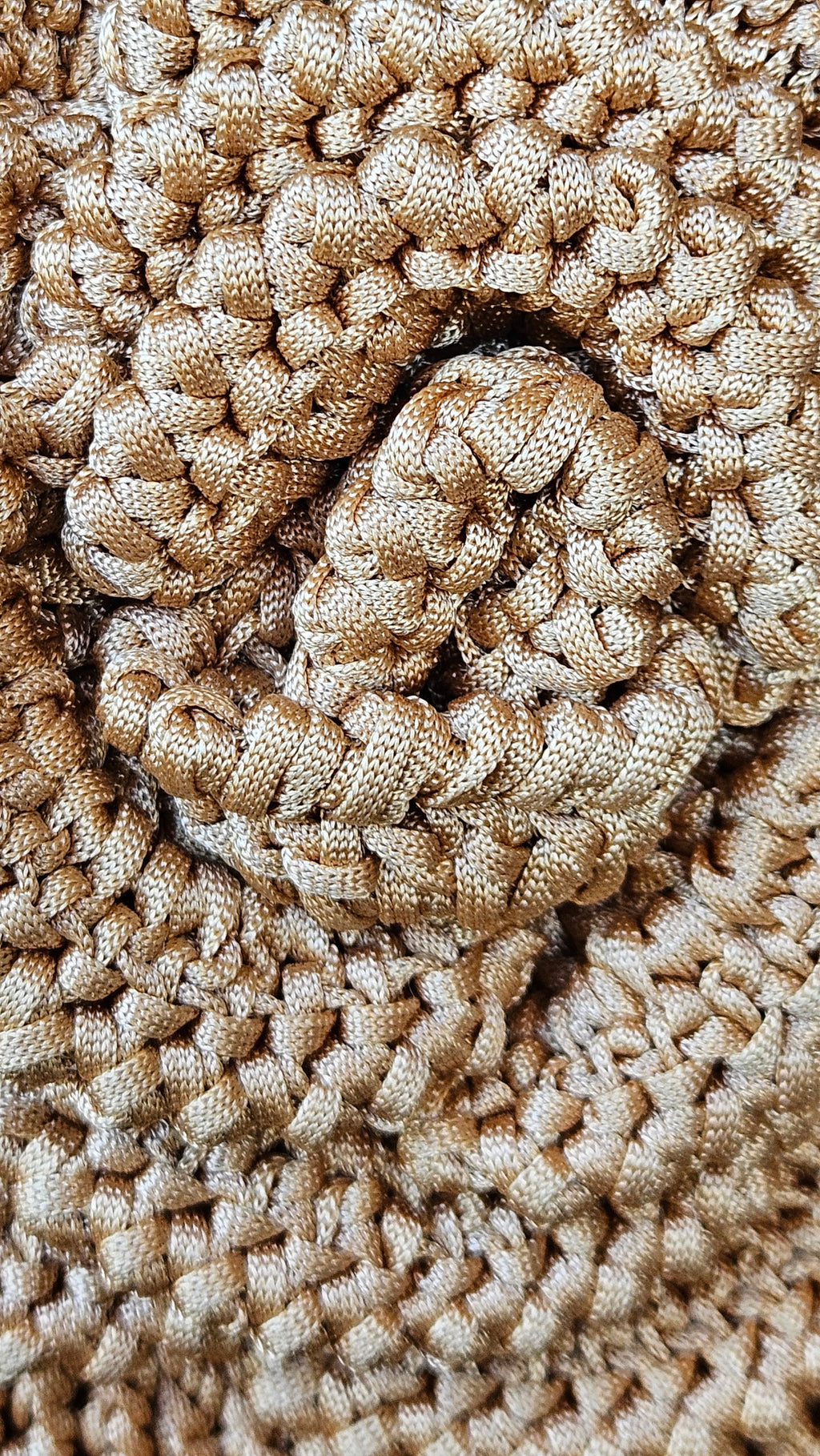 Rosa Petita - Bolso de ganchillo con forma de flor – hecho a mano con encanto artesanal